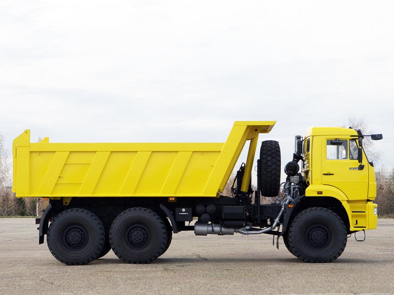 КАМАЗ-65222